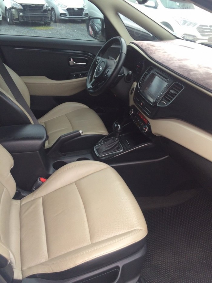 Bán KIA RONDO 2.0AT 2016 GATH Fulloption