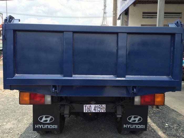 Xe ben hyundai tự đổ hd72 thùng đóng theo yêu cầu khách hàng