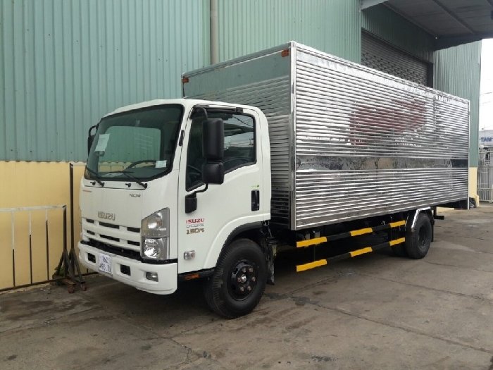 Isuzu Qkr55H 2T2 Vào Tp