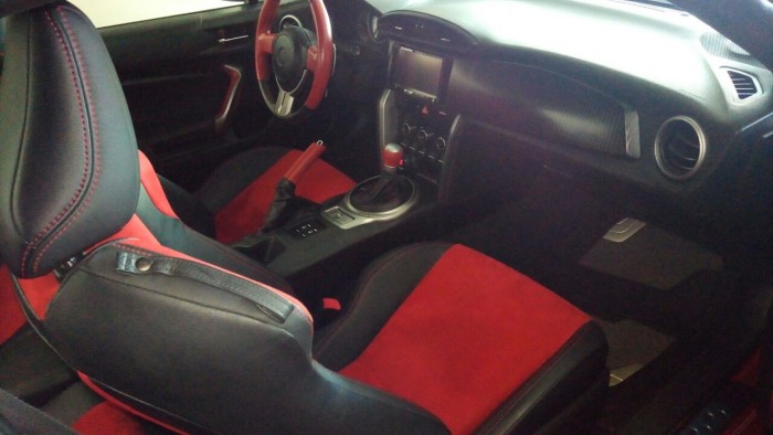 Toyota GT 86 2.0, màu đỏ, Sản xuất 2012,  số tự động xe nhập khẩu