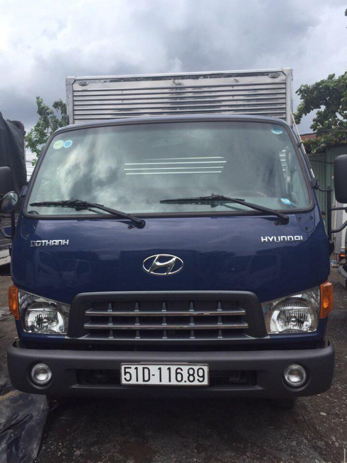 Hyundai HD 99 đô thành 2017 thùng kín