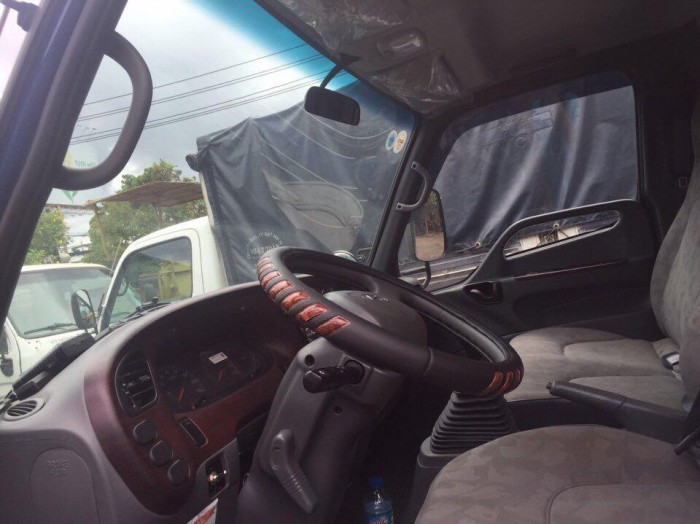 Hyundai HD 99 đô thành 2017 thùng kín