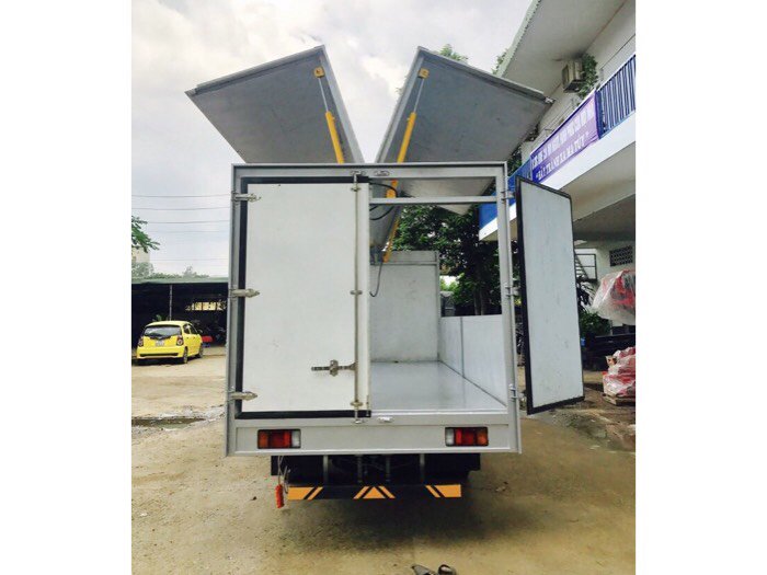 Xe isuzu 3,95 tấn thùng kín cánh dơi, xe chuyên dùng các loại