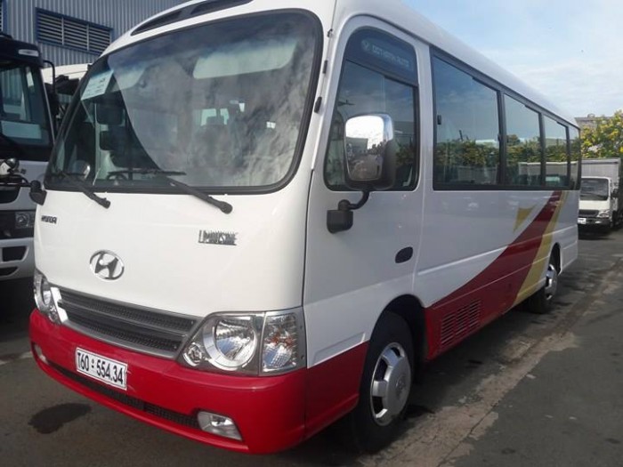 Xe Hyundai County 29 Chỗ Rẻ Nhất. Giá Xe 29 Chỗ Hyundai County. Xe Có Sẵn Giao Ngay