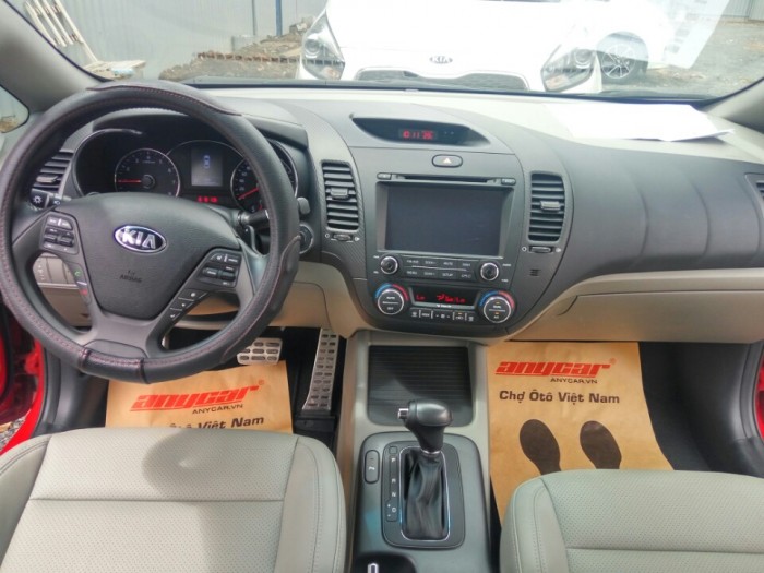 KIA K3 2.0AT, màu đỏ, 2015, ODO 24000km