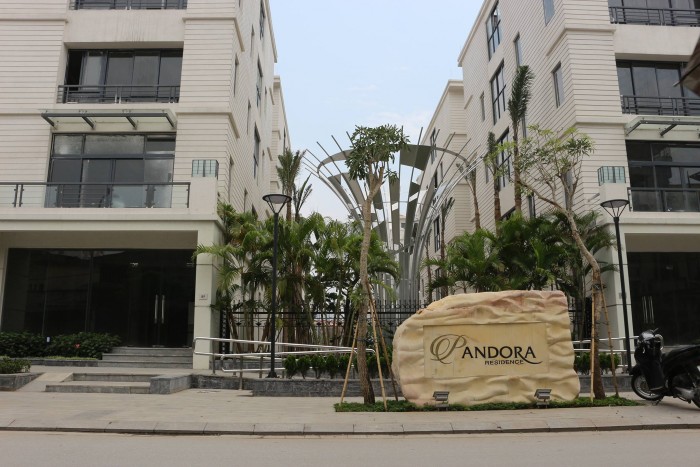 Duy Nhất Pandora Thanh Xuân CK 5%, Nhận 9 Mercedes Giá Chỉ 14 Tỷ