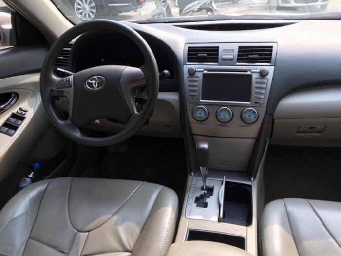 Toyota Camry LE 2.4 2008