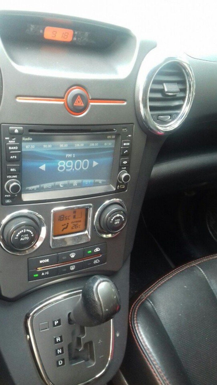Bán Kia Carens 2.0AT 2013 bản S màu trắng đúng chất