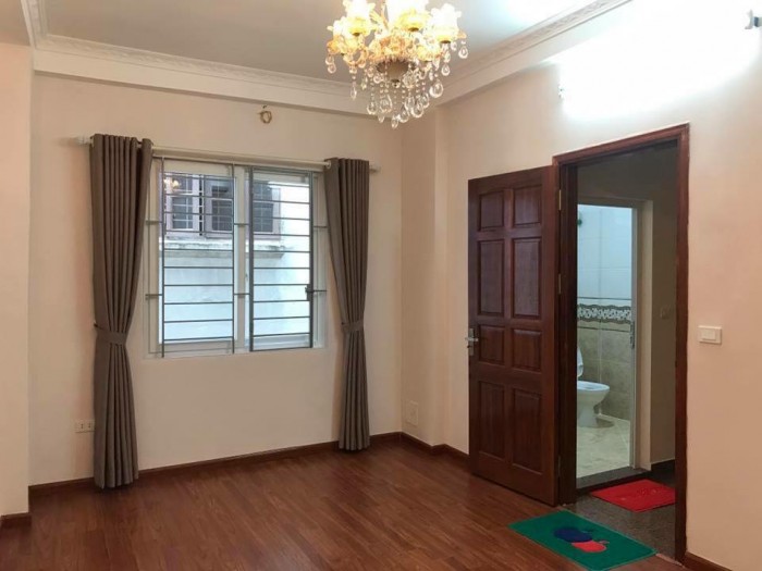 Bán nhà Hồ Ba Mẫu 60m2, ô tô, hiện đại, giá 4.5 tỷ, siêu rẻ.