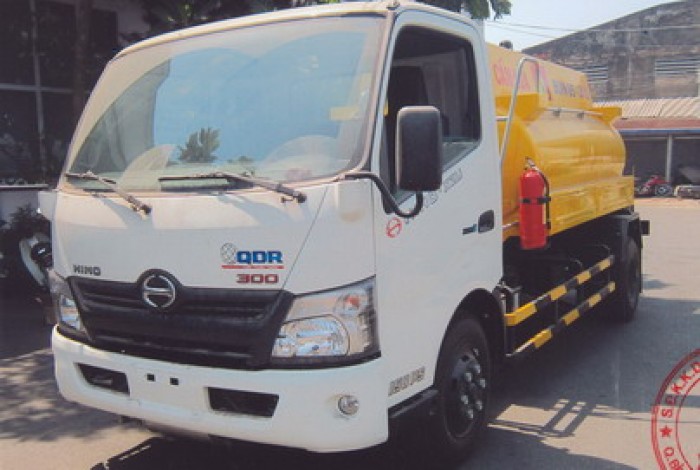 Xe Bồn Xirtec Hino Xzu720 Chở Dầu Diezel 4 Khối Mới