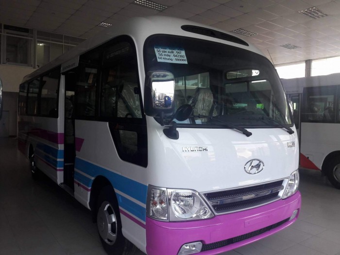 Hyundai County 29 chỗ, giá xe khách County 29 chỗ rẻ - Tặng xe máy, tặng tiền mặt, giao xe trong vòng 5 ngày