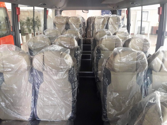 Nội thất sang trọng, tiện nghi theo tiêu chuẩn Hàn Quốc của xe khách County 29 chỗ - Xe nhiều khuyến mãi liên hệ mua ngay!