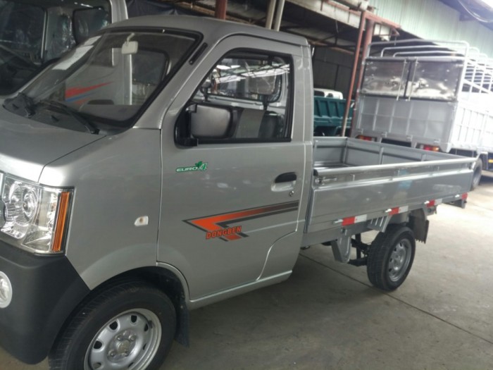 Bán xe tải nhỏ dongben 870kg động cơ GM Mỹ hỗ trợ vay vốn giá tốt nhất thị trường