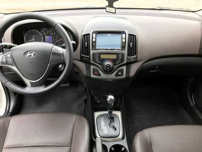 Bán Hyundai i30 CW nhập HQ bản FULL options , 435tr