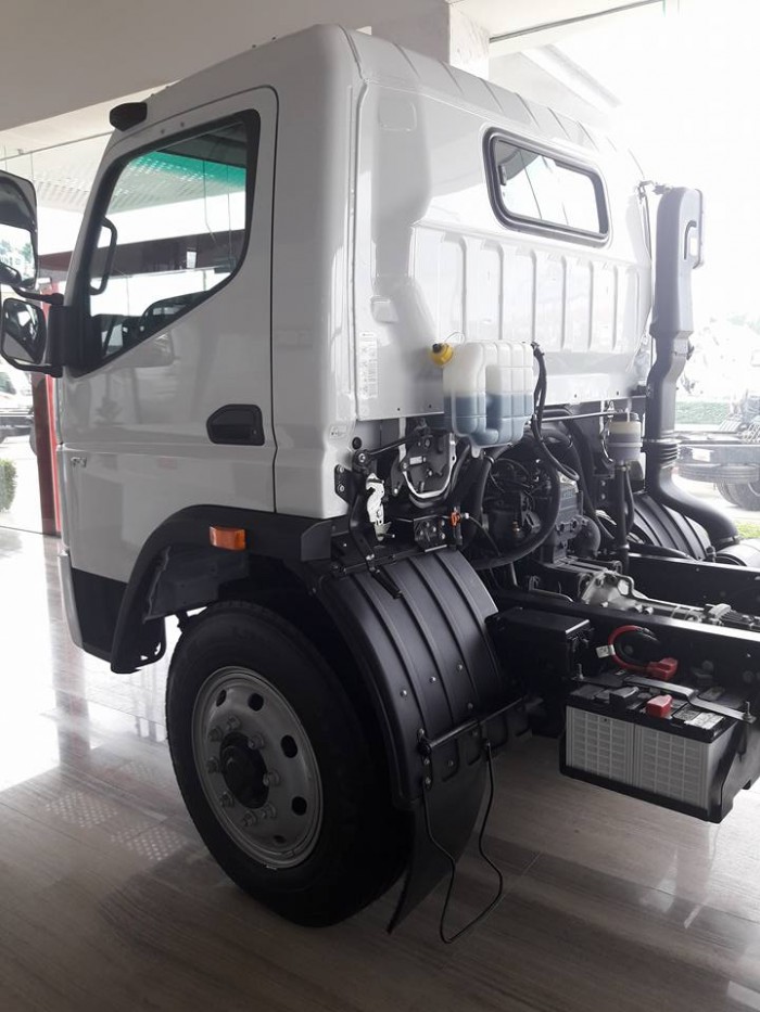 Xe tải FUSO FI 12 Tấn thùng dài 6.8m 2017