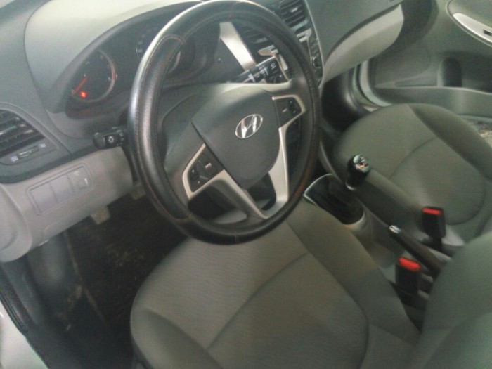 Hyundai Accent 1.4AT, 2014, màu trắng, biển SG, Xe nhập