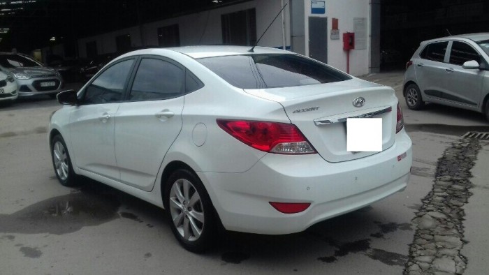 Hyundai Accent 1.4AT, 2014, màu trắng, biển SG, Xe nhập