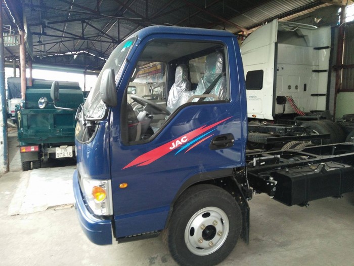 Bán xe Jac 2t4, trả góp 90%, bảo hành 5 năm, bảo trì tận nơi