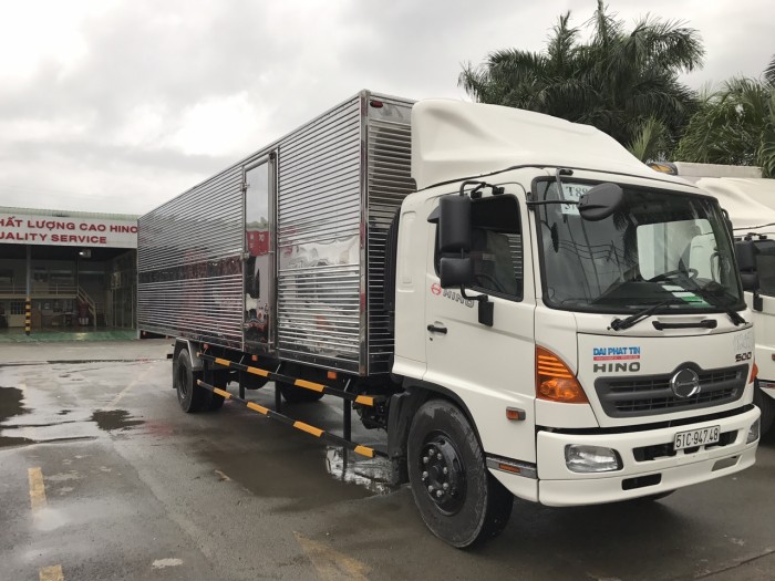 Xe tải Hino FC9JJSW - 6,2 Tấn - giá cực ưu đãi