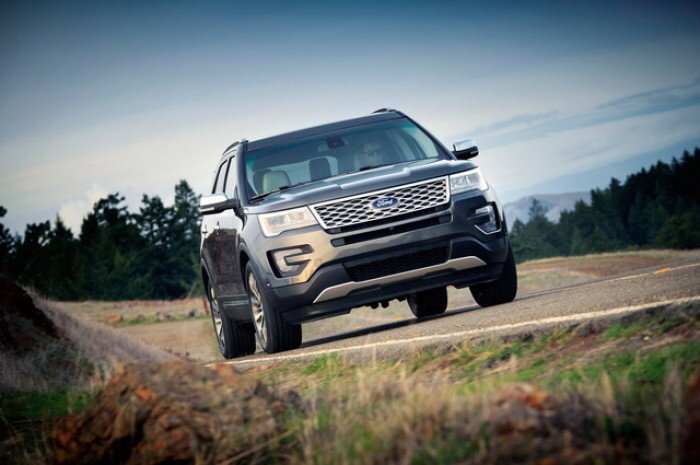 Ford Explorer 2017, 2.3L Ecoboost, Tặng bảo hiểm vật chất