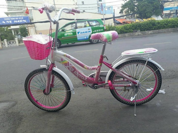 Xe đạp thiếu nhi bánh 20''