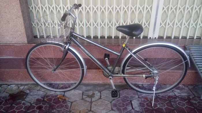 Xe đạp cào cào bãi Nhật Brigestone,khung nhôm
