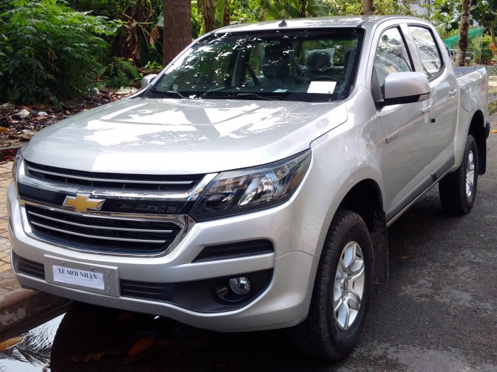 Chevrolet Colorado 2.5 MT 4x2 2017, hỗ trợ vay ngân hàng 80%.