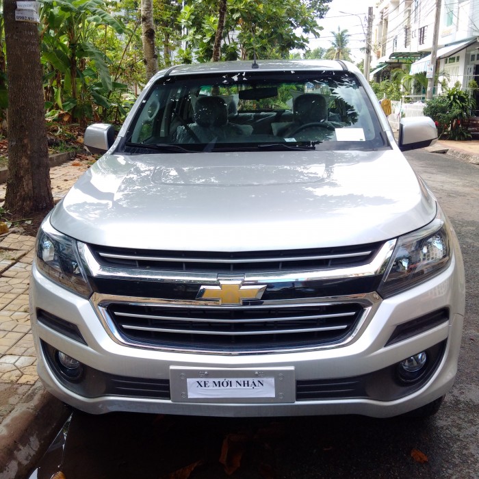 Chevrolet Colorado 2.5 MT 4x2 2017, hỗ trợ vay ngân hàng 80%.