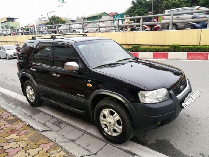 Cần bán Ford Escape XLT 3.0 V6 - 2003