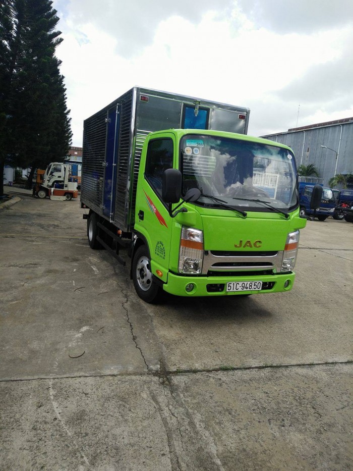 Bán xe Jac 2t5, trả góp 90%, bảo hành cao 5 năm, đời 2017, mới 100%