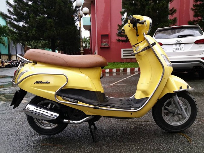 YMH Atlenta 125 kiểu dáng Elizabeth mới đẹp long lanh