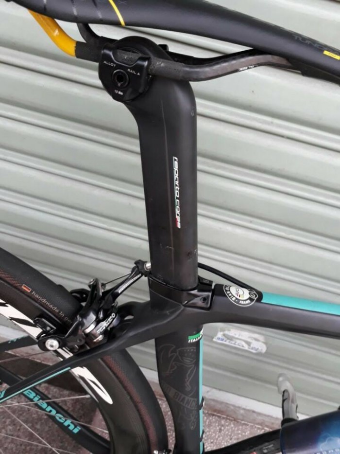 Roadbike cacbon BIANCHI oltre XR1 2017 italia.