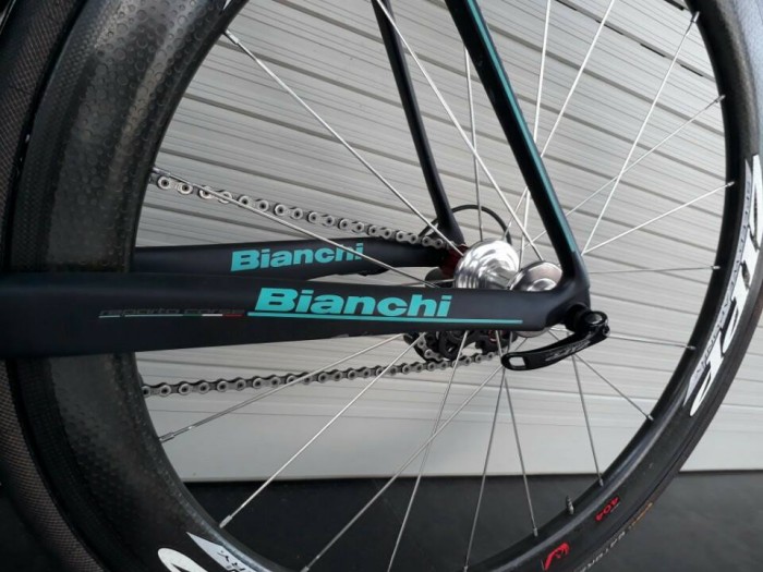 Roadbike cacbon BIANCHI oltre XR1 2017 italia.