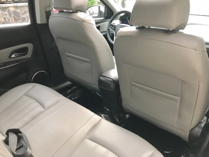 Hàng lướt - Chevrolet Cruze LTZ lăn bánh lần đầu 2016 màu trắng