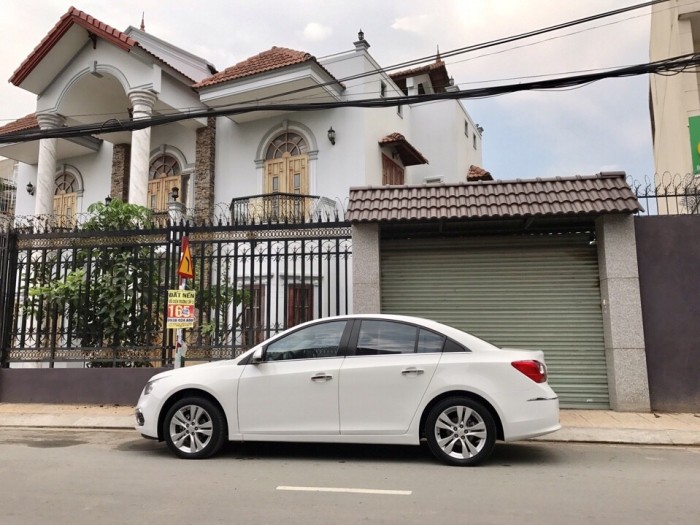 Hàng lướt - Chevrolet Cruze LTZ lăn bánh lần đầu 2016 màu trắng