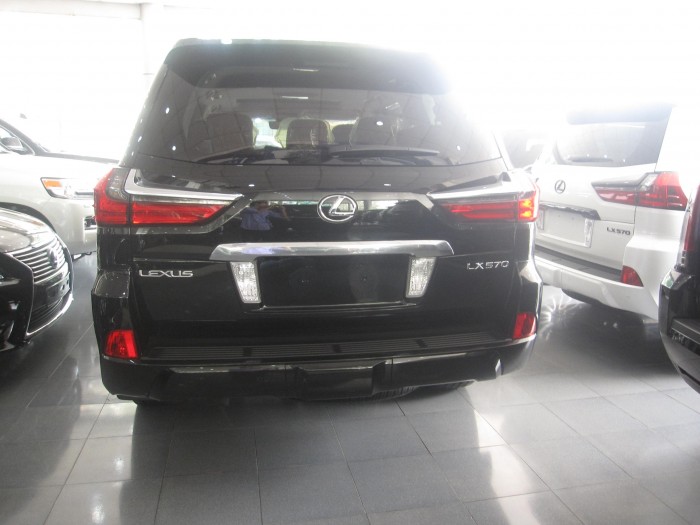 Xe Lexus lx570 2016 màu đen