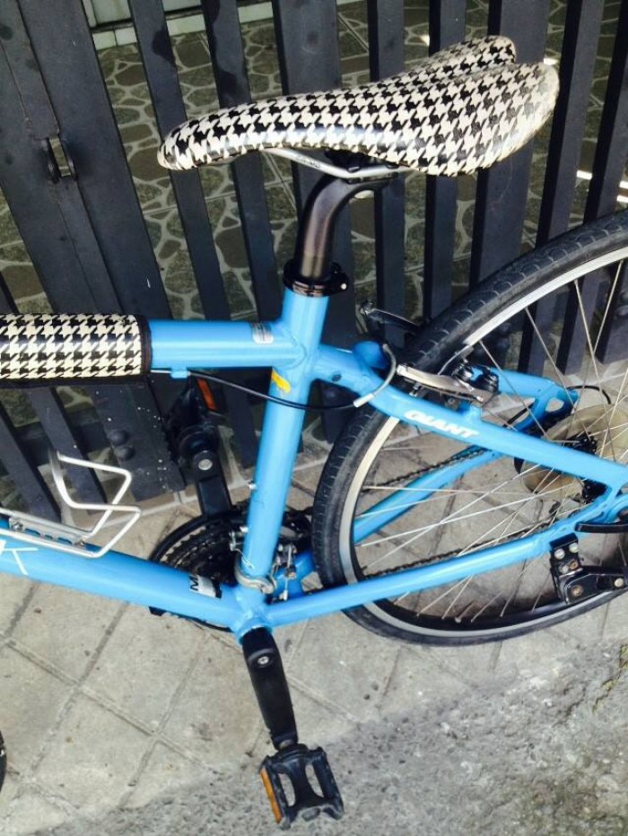 Xe đạp touring Giant Seek (bãi Nhật)