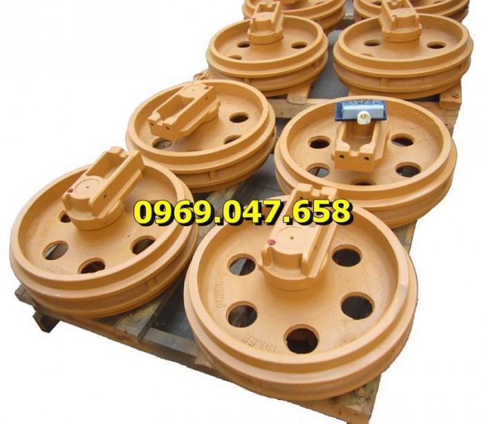 Dẫn hướng máy xúc ủi đào Komatsu