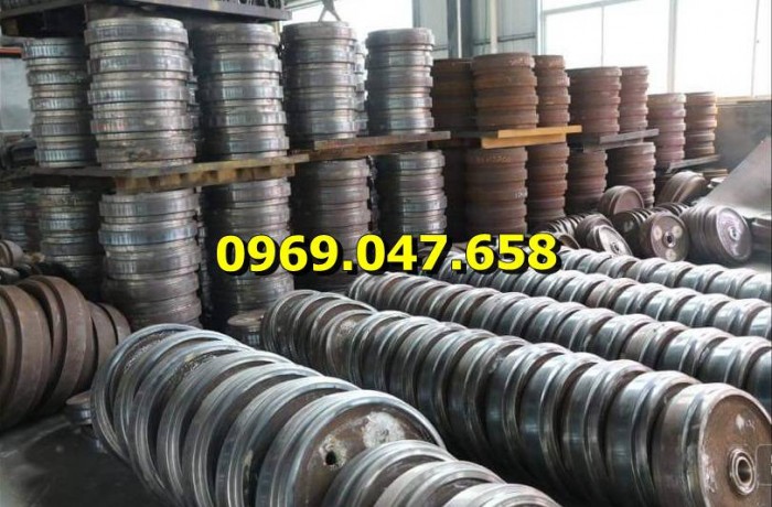 Dẫn hướng máy xúc ủi đào Komatsu