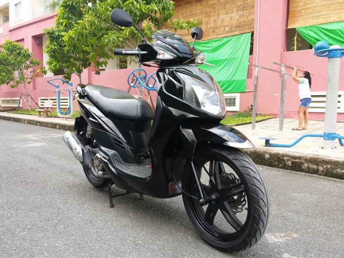 SYM Symphony SR 125 Kiểu Dáng SH 2 Thắng Đĩa Đồng Hồ Điện Tử To Cao Sang Trọng