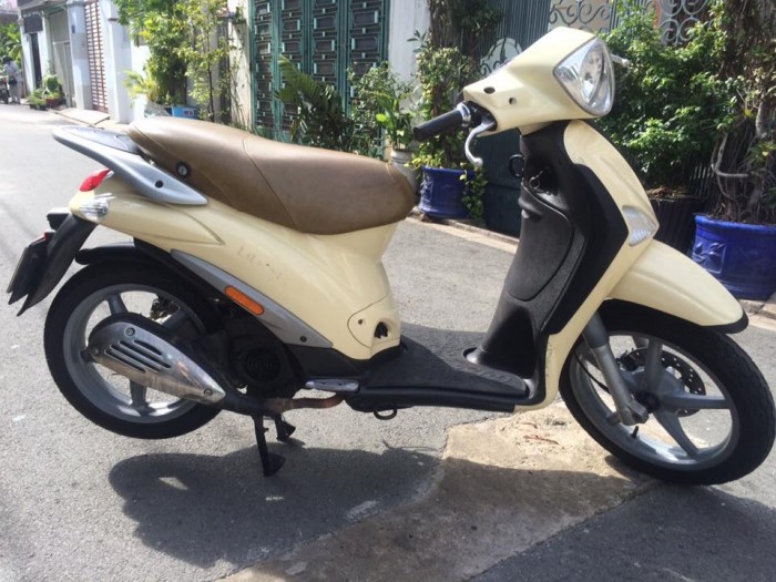Piaggio Liberty ,máy êm, xe chạy ngon lành,màu vàng