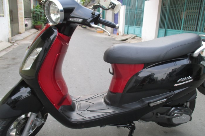 SYM attila elizabeth, zin 99,99%, ngay chủ 2k10,màu đen đỏ