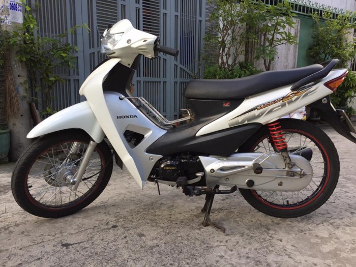 Honda Wave A ,nguyên zin,màu trắng, xe đẹp lung linh