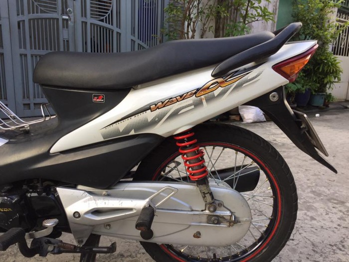 Honda Wave A ,nguyên zin,màu trắng, xe đẹp lung linh