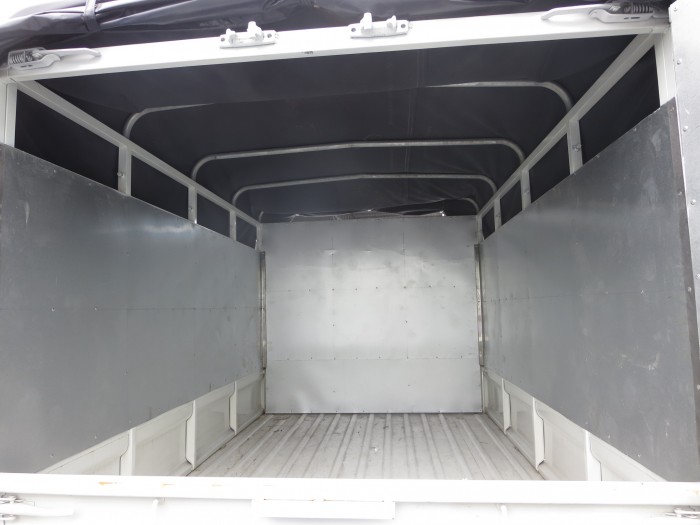 Miễn phí phí đăng ký đăng kiểm! Veam Star mới, thùng rộng tải trọng 830kg