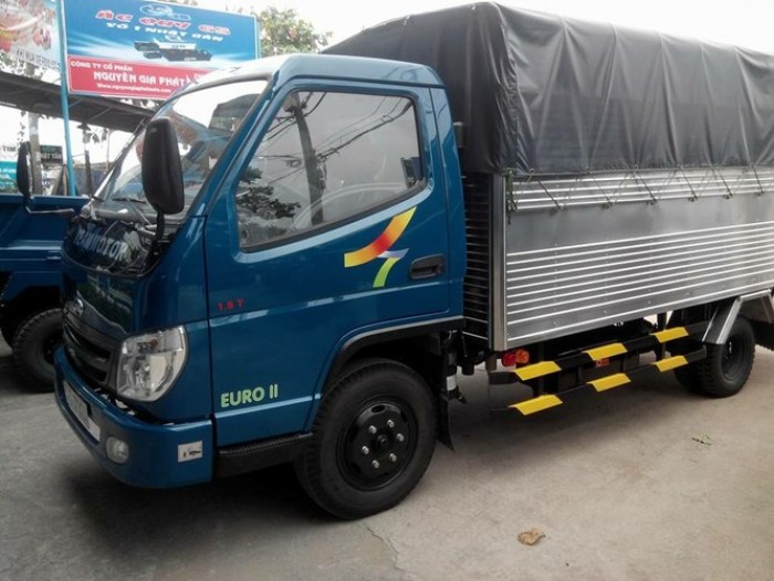 Xe tải Veam VT255 thùng bạt