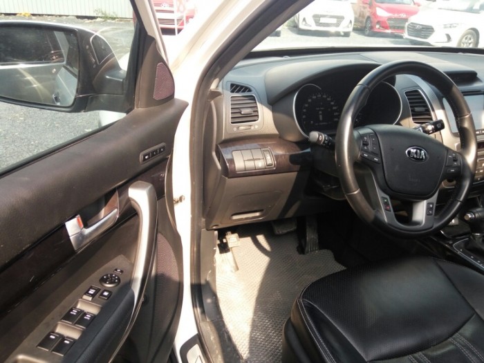 Kia Sorento New 2.4 AT, màu trắng, 2015, bản full cao cấp nhất