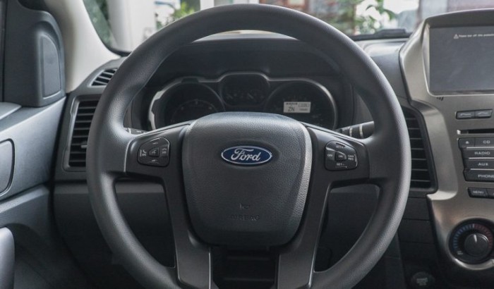 Hot ! Ford Ranger mới 2017, hỗ trợ vay đến 85% giá trị xe ( giá chưa giảm)