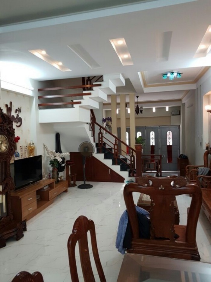 Nhà hẻm xe hơi đường Đỗ Công Tường, DT 4.1m x 14m đúc 1 lầu.Sổ Hồng.