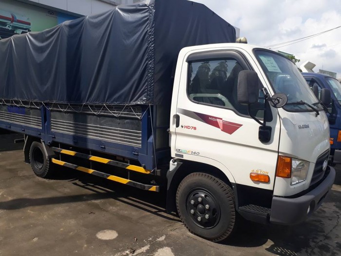 Xe Hyundai Đô Thành Hd78 Thùng Mui Bạt .cabin Satxi Nhập Khẩu